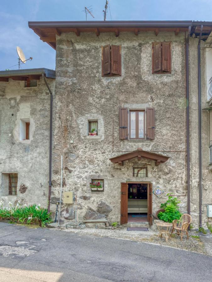 Maison Enchantee Capo di Ponte Exteriör bild