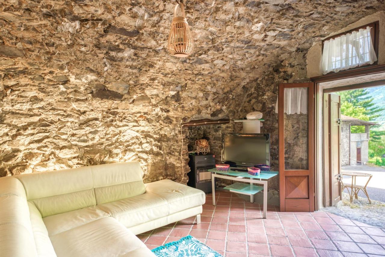 Maison Enchantee Capo di Ponte Exteriör bild